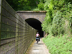 Tunnel